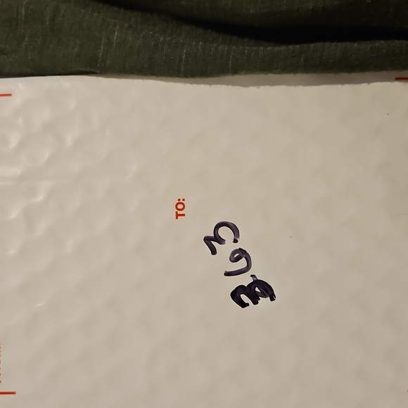 3/15$ Bundle Deal No Boundaries Green Open Shoulder Small Shirt - Picture 6 of 6